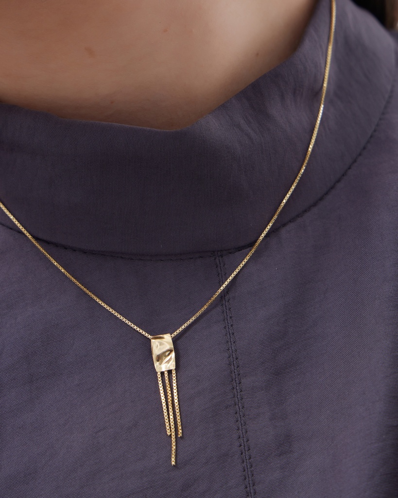 Collar largo Avenue rectángulo textura cadena en Plata