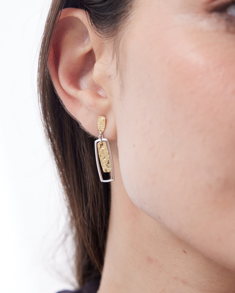Pendientes largos Avenue rectángulo textura bicolor en Plata
