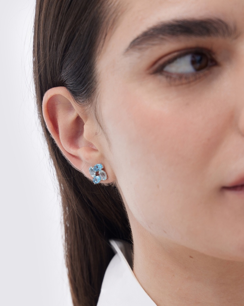 Pendientes cortos Eau con cristal azul en Plata baño Rodio