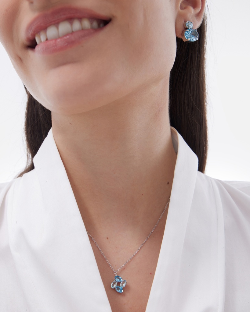 Collar corto Eau con cristal azul en Plata baño Rodio