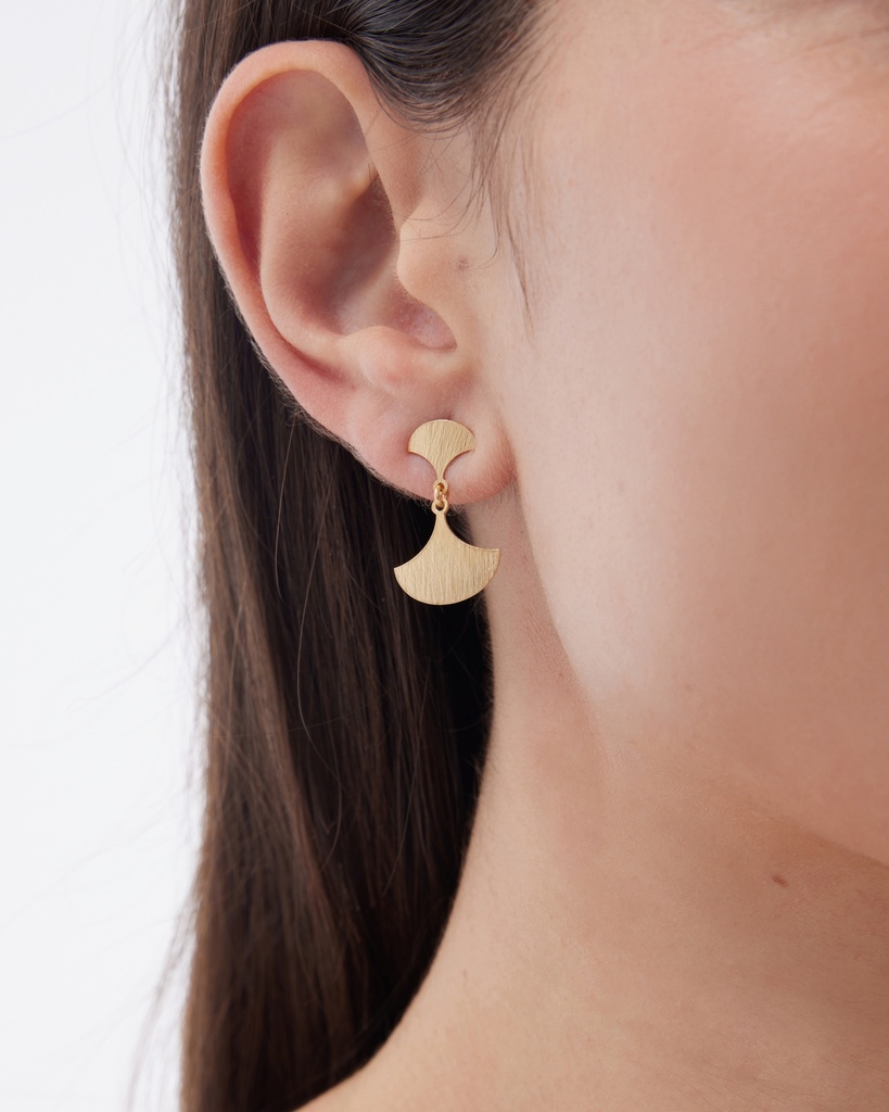 Pendientes cortos Azuree abanico textura en Plata baño Oro