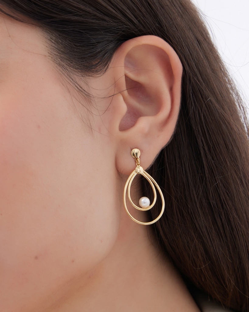 Pendientes largos Solene gota con perla en Plata baño Oro
