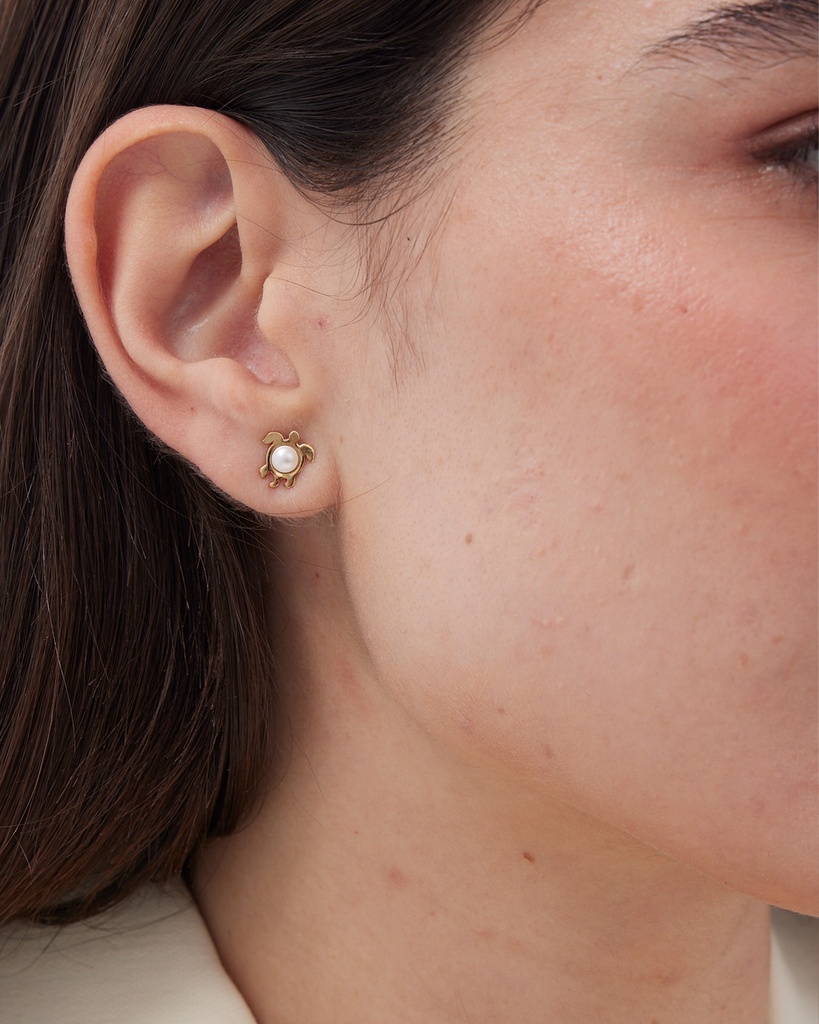 Pendientes botón Solene tortuga con perla en Plata baño Oro