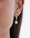 Pendientes cortos Solene con perla barroca en Plata baño Oro
